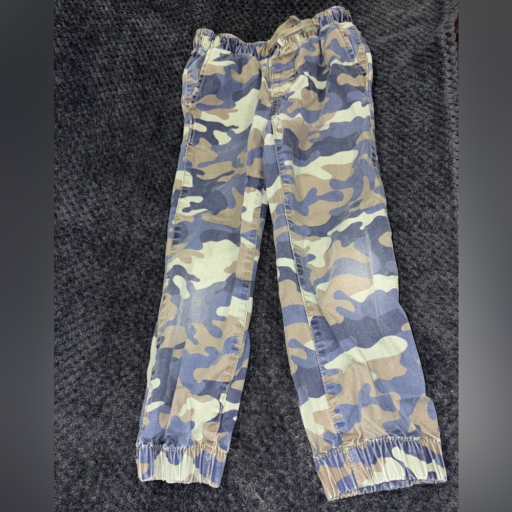 GAP Multicolor Camouflage Casual Pants Kids Small 6-7y